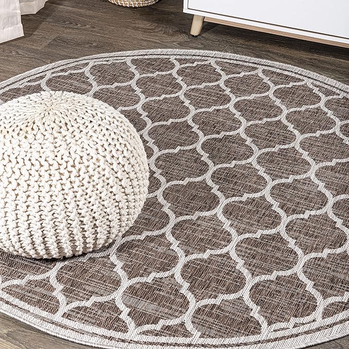 JONATHAN Y Moroccan Trellis Indoor Outdoor Round Area Rug 4 Ft Espresso/Taupe, Trebol Textured Weave for Backyard, Patio, Porch, Easy-Cleaning, High Traffic, Pet-Friendly, Non-Shedding (SMB109B-4R)