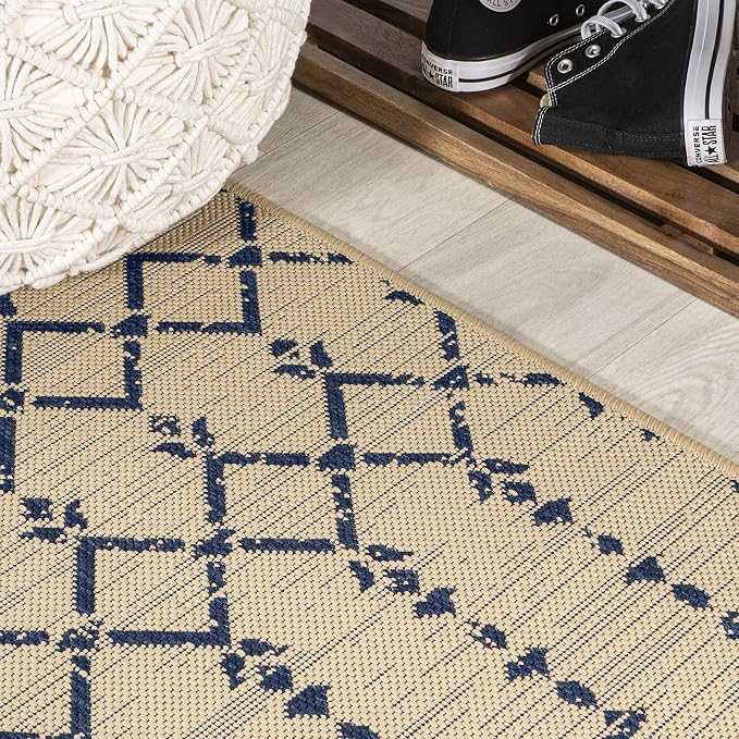 JONATHAN Y Moroccan Geometric Indoor Outdoor Square Area Rug 8X8 Beige/Navy, Ourika Textured Weave for Backyard, Patio, Porch, Easy-Cleaning, High Traffic, Pet-Friendly, Non-Shedding (SMB108H-8SQ)