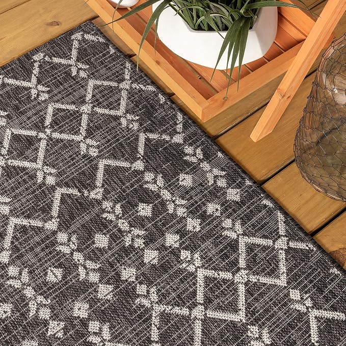 JONATHAN Y Moroccan Geometric Indoor Outdoor Area Rug 10X14 Black/Gray, Ourika Textured Weave for Backyard, Patio, Porch, Easy-Cleaning, High Traffic, Pet-Friendly, Non-Shedding (SMB108F-14)