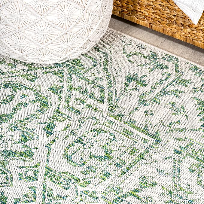 JONATHAN Y Boho Medallion Indoor Outdoor Square Area Rug 5X5 Green/Cream, Estrella Textured Weave for Backyard, Patio, Porch, Easy-Cleaning, High Traffic, Pet-Friendly, Non-Shedding (SMB105G-5SQ)