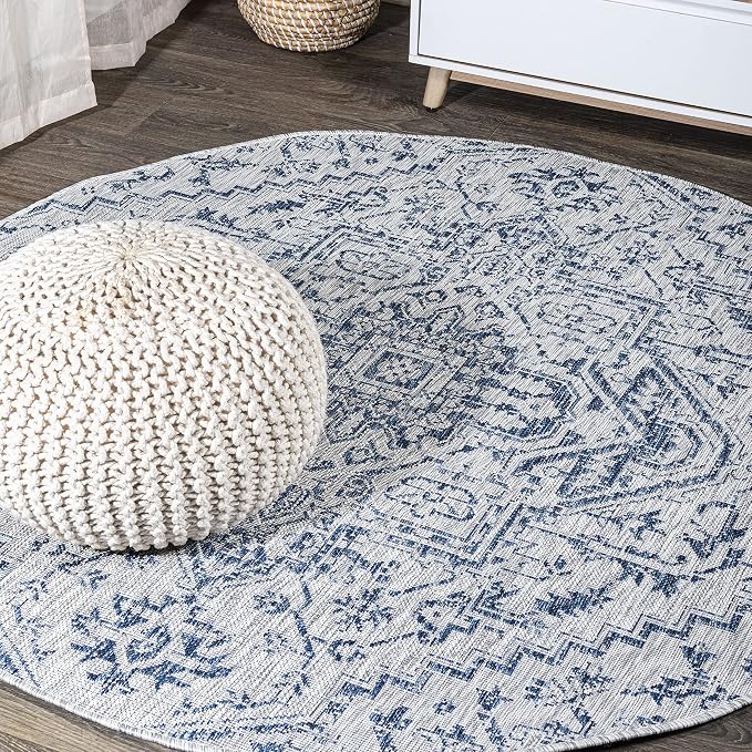 JONATHAN Y Boho Medallion Indoor Outdoor Round Area Rug 6 Ft Navy/Gray, Estrella Textured Weave for Backyard, Patio, Porch, Easy-Cleaning, High Traffic, Pet-Friendly, Non-Shedding (SMB105B-6R)