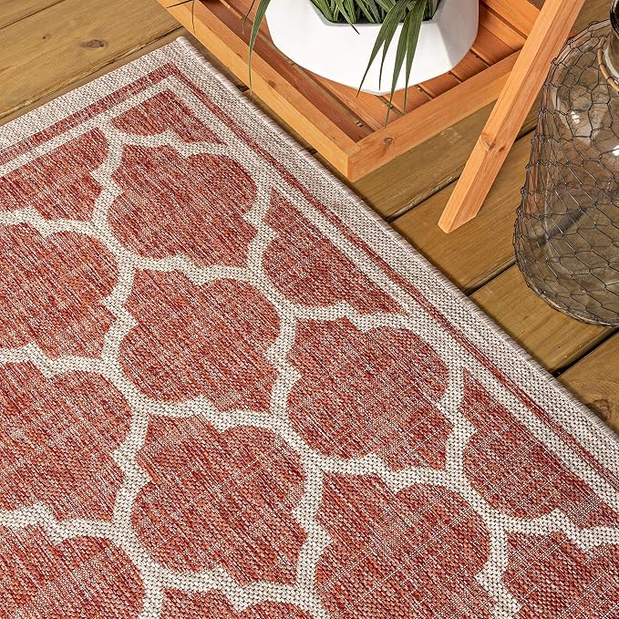 JONATHAN Y Moroccan Trellis Indoor Outdoor Round Area Rug 4 Ft Red/Beige, Trebol Textured Weave for Backyard, Patio, Porch, Easy-Cleaning, High Traffic, Pet-Friendly, Non-Shedding (SMB109C-4R)