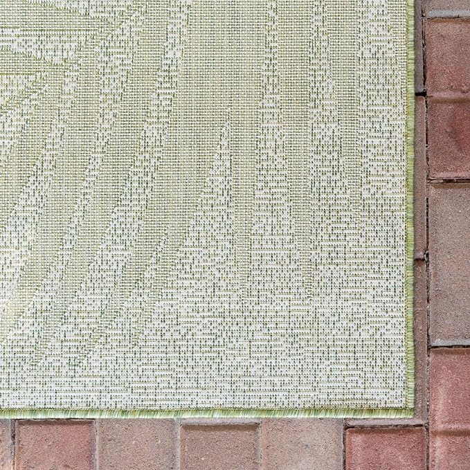 Unique Loom Outdoor Botanical Collection Area Rug - Palm (2' x 6' 1" Runner, Green/ Ivory)