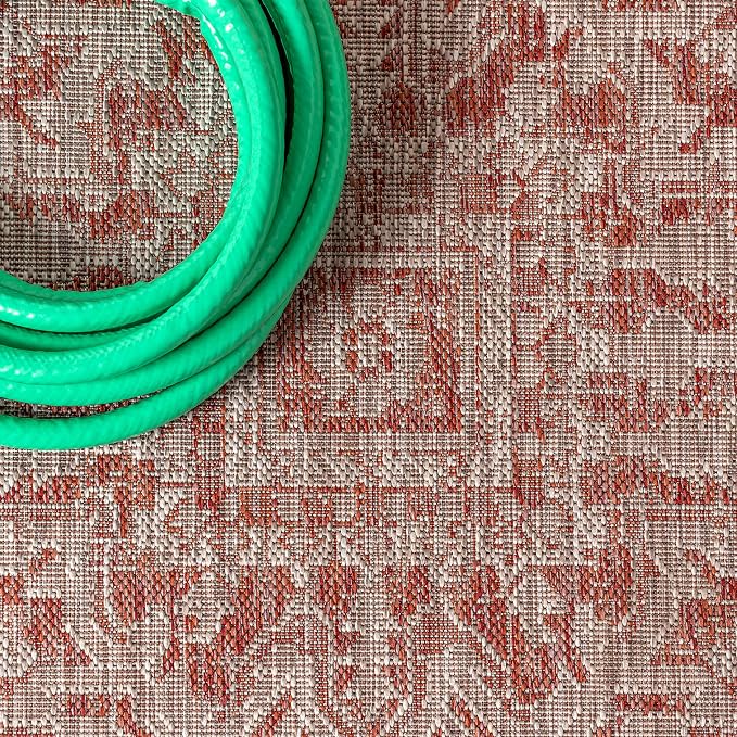 JONATHAN Y Boho Medallion Indoor Outdoor Square Area Rug 5X5 Red/Taupe, Estrella Textured Weave for Backyard, Patio, Porch, Easy-Cleaning, High Traffic, Pet-Friendly, Non-Shedding (SMB105A-5SQ)