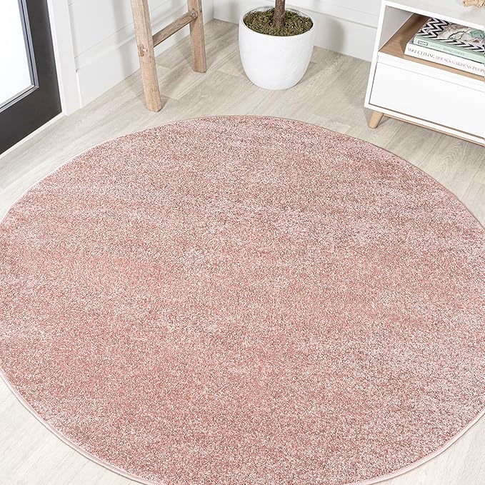 JONATHAN Y Haze Solid Low-Pile Pink 5' Round Indoor Area Rug, Coastal,Bohemian,Minimalist,Classic, Easy-Cleaning for Living Room,Bedroom,Kitchen,Pet Friendly,Non-Shedding (SEU100P-5R)