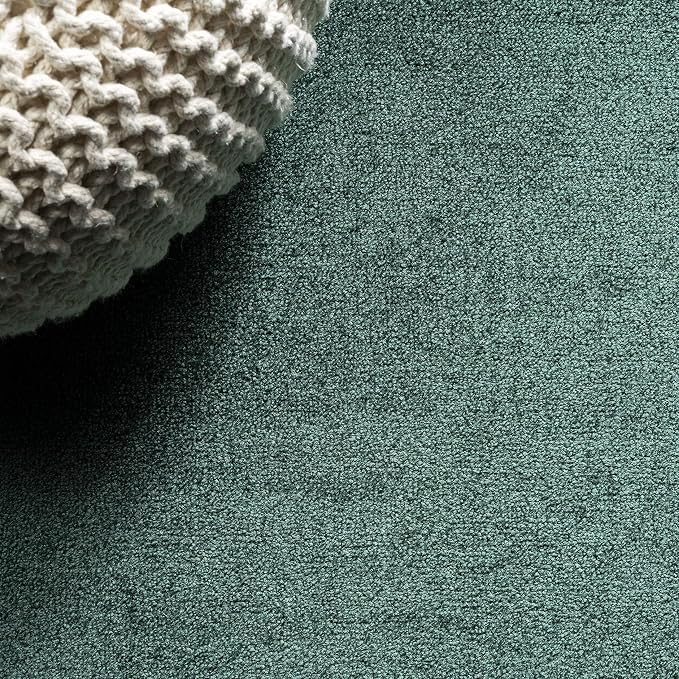 JONATHAN Y Haze Solid Low-Pile Emerald Indoor Area Rug 8x10, Coastal,Bohemian,Minimalist,Classic, Easy-Cleaning for Living Room,Bedroom,Kitchen,Pet Friendly,Non-Shedding (SEU100L-8)