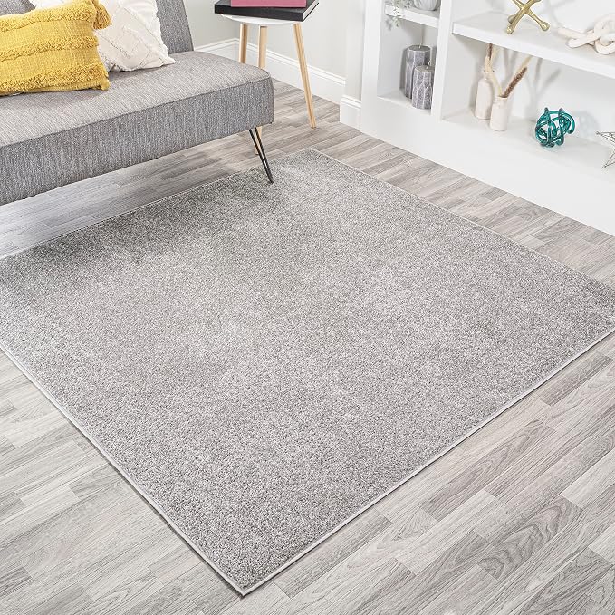 JONATHAN Y Haze Solid Low-Pile Light Gray 9x9 Square Indoor Area Rug, Coastal,Bohemian,Minimalist,Classic, Easy-Cleaning for Living Room,Bedroom,Kitchen,Pet Friendly,Non-Shedding (SEU100K-9SQ)
