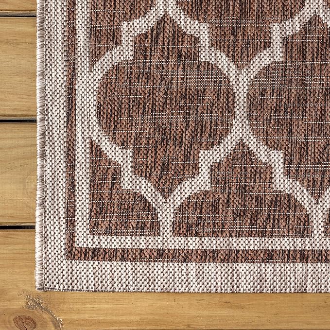 JONATHAN Y Moroccan Trellis Indoor Outdoor Square Area Rug 5X5 Espresso/Taupe, Trebol Textured Weave for Backyard, Patio, Porch, Easy-Cleaning, High Traffic, Pet-Friendly, Non-Shedding (SMB109B-5SQ)