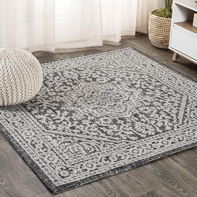 JONATHAN Y Medallion Weave Indoor Outdoor Square Area Rug 6X6 Gray/Black, Sinjuri Textured for Backyard, Patio, Porch, Easy-Cleaning, High Traffic, Pet-Friendly, Non-Shedding (SMB101D-6SQ)