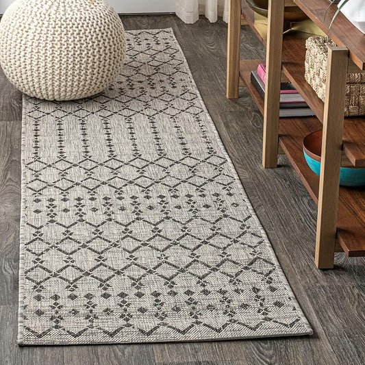 JONATHAN Y Moroccan Geometric Indoor Outdoor Runner Rug 2X8 Light Gray/Black, Ourika Textured Weave for Backyard, Patio, Porch, Easy-Cleaning, High Traffic Pet-Friendly, Non-Shedding SMB108E-28