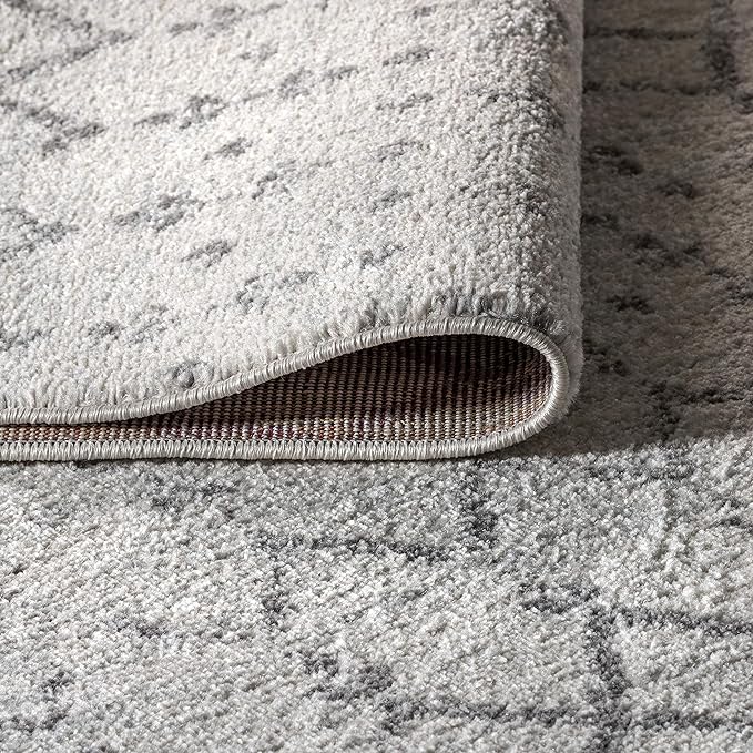 JONATHAN Y Boho Vintage Diamond Cream/Gray Indoor Area Rug 4X6 ft, Moroccan Hype for Living Room, Bedroom, Kitchen, Office, Easy-Cleaning, High Traffic, Pet-Friendly, Non-Shedding (MOH101B-4)