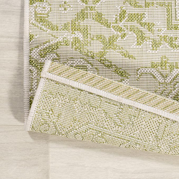 JONATHAN Y Boho Medallion Indoor Outdoor Square Area Rug 5X5 Cream/Green, Estrella Textured Weave for Backyard, Patio, Porch, Easy-Cleaning, High Traffic, Pet-Friendly, Non-Shedding (SMB105E-5SQ)