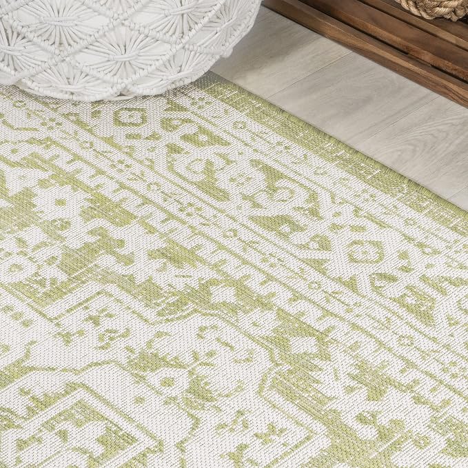 JONATHAN Y Medallion Weave Indoor Outdoor Square Area Rug 5X5 Green/Cream, Sinjuri Textured for Backyard, Patio, Porch, Easy-Cleaning, High Traffic, Pet-Friendly, Non-Shedding (SMB101E-5SQ)