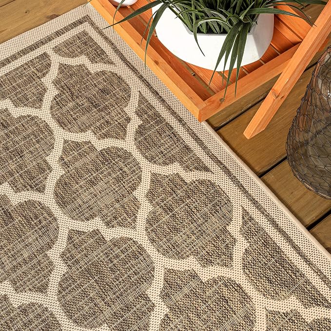 JONATHAN Y Moroccan Trellis Indoor Outdoor Runner Rug 2X20 Brown/Beige, Trebol Textured Weave for Backyard, Patio, Porch, Easy-Cleaning, High Traffic, Pet-Friendly, Non-Shedding (SMB109A-220)