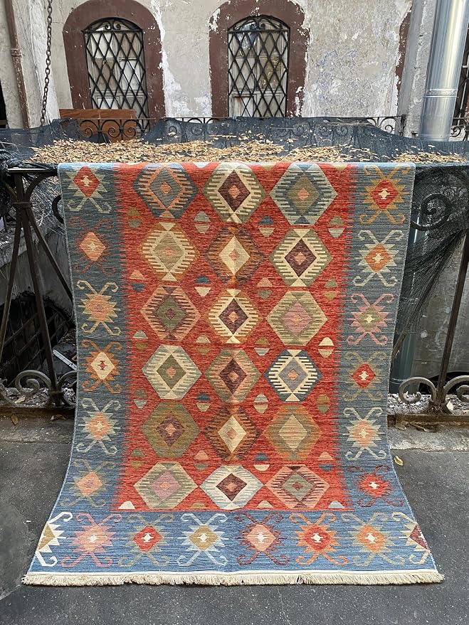 Secret Sea Collection: Modern Kilim Series Area Rug & Runner, Cotton, Reversible, Washable (2'8" x 6'7", Antique Birds)