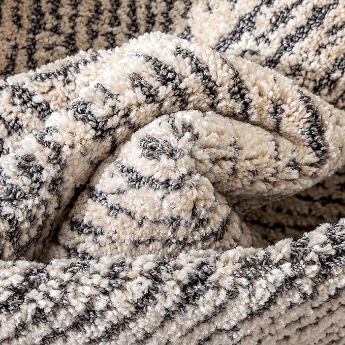 Well Woven Ezio Beige Tribal Geometric Distressed High-Lo Pile Area Rug 8x10 (7'10" x 10'6")