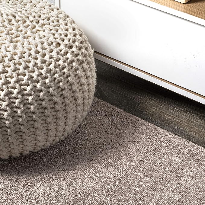 JONATHAN Y Haze Solid Low-Pile Brown 4' Round Indoor Area Rug, Coastal,Bohemian,Minimalist,Classic, Easy-Cleaning for Living Room,Bedroom,Kitchen,Pet Friendly,Non-Shedding (SEU100J-4R)