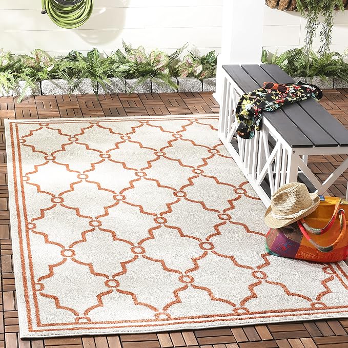 SAFAVIEH Amherst Collection Accent Rug - 4' x 6', Beige & Orange, Trellis Design, Non-Shedding & Easy Care, Ideal for High Traffic Areas in Entryway, Living Room, Bedroom (AMT414F)