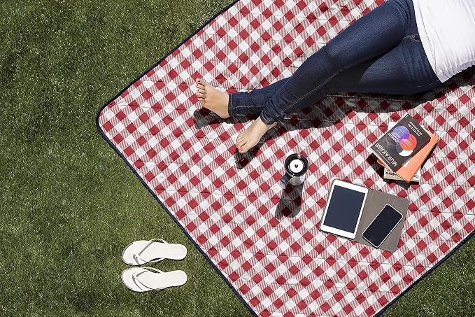 ONIVA - a Picnic Time brand - Vista Outdoor Picnic Blanket & Tote - Beach Blanket - Camping Blanket, (Navy with Red Check)