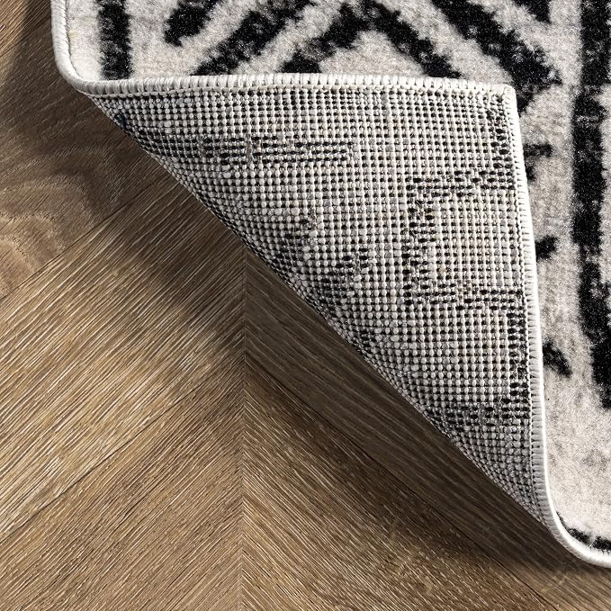nuLOOM Alisa Tribal Area Rug, 4x6, Grey