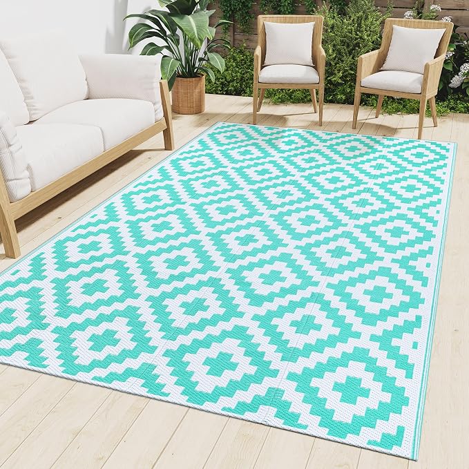 Smiry Waterproof Outdoor Rug 4x6 ft, Reversible Plastic Straw Patio Camping Rugs, Outdoor Indoor RV Mat Carpet for Patio, Outside Entry, Backyard, Deck, Bench, Picnic, Camper, White & Teal