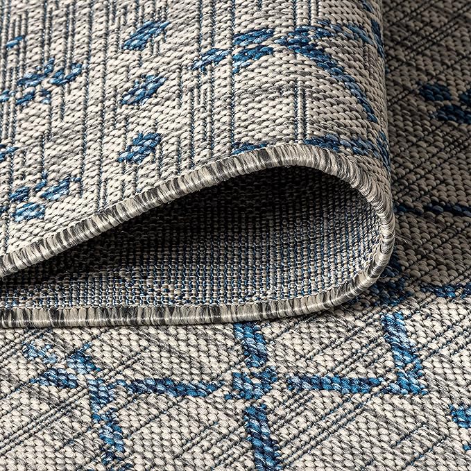 JONATHAN Y Moroccan Geometric Indoor Outdoor Runner Rug 2X8 Light Gray/Navy, Ourika Textured Weave for Backyard, Patio, Porch, Easy-Cleaning, High Traffic, Pet-Friendly, Non-Shedding (SMB108A-28)