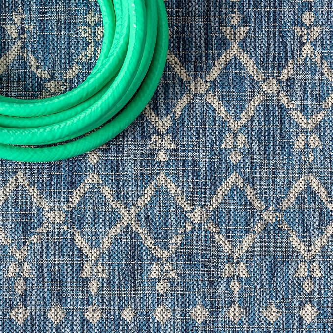 JONATHAN Y Moroccan Geometric Indoor Outdoor Runner Rug 2X14 Navy/Light Gray, Ourika Textured Weave for Backyard, Patio, Porch, Easy-Cleaning, High Traffic, Pet-Friendly, Non-Shedding (SMB108B-214)