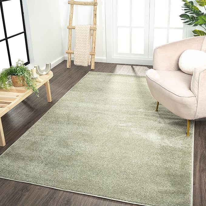 JONATHAN Y Haze Solid Low-Pile Green Indoor Area Rug 5x8, Coastal,Bohemian,Minimalist,Classic, Easy-Cleaning for Living Room,Bedroom,Kitchen,Pet Friendly,Non-Shedding (SEU100O-5)