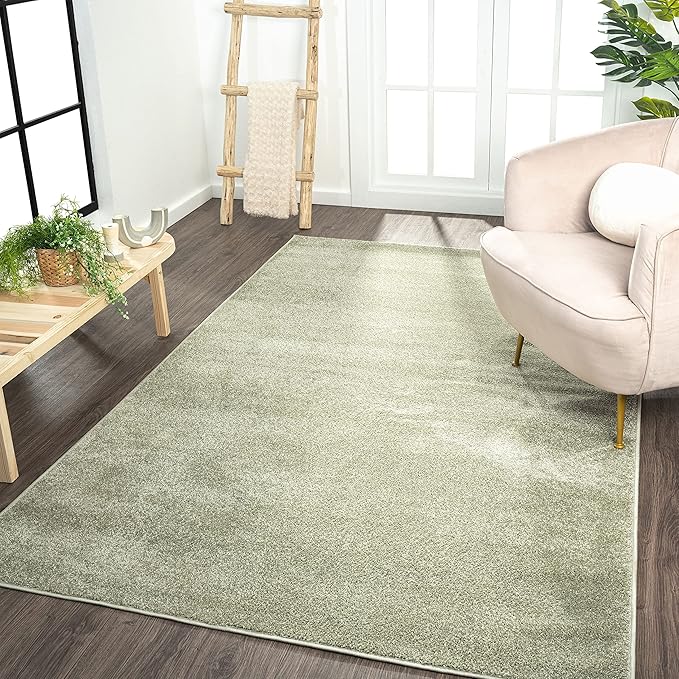 JONATHAN Y Haze Solid Low-Pile Green Indoor Area Rug 3x5, Coastal,Bohemian,Minimalist,Classic, Easy-Cleaning for Living Room,Bedroom,Kitchen,Pet Friendly,Non-Shedding (SEU100O-3)