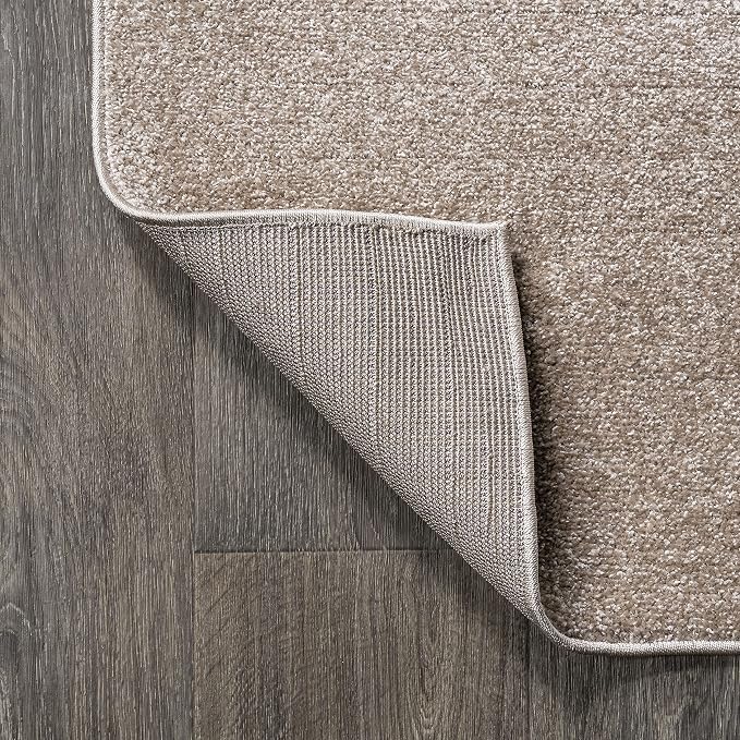 JONATHAN Y Haze Solid Low-Pile Beige 5' Round Indoor Area Rug, Coastal,Bohemian,Minimalist,Classic, Easy-Cleaning for Living Room,Bedroom,Kitchen,Pet Friendly,Non-Shedding (SEU100G-5R)