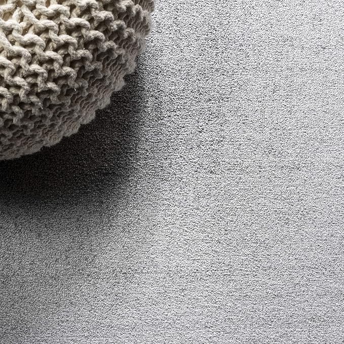 JONATHAN Y Haze Solid Low-Pile Light Gray Runner Rug 2x10, Coastal,Bohemian,Minimalist,Classic, Easy-Cleaning for Living Room,Bedroom,Kitchen,Pet Friendly,Non-Shedding (SEU100K-210)