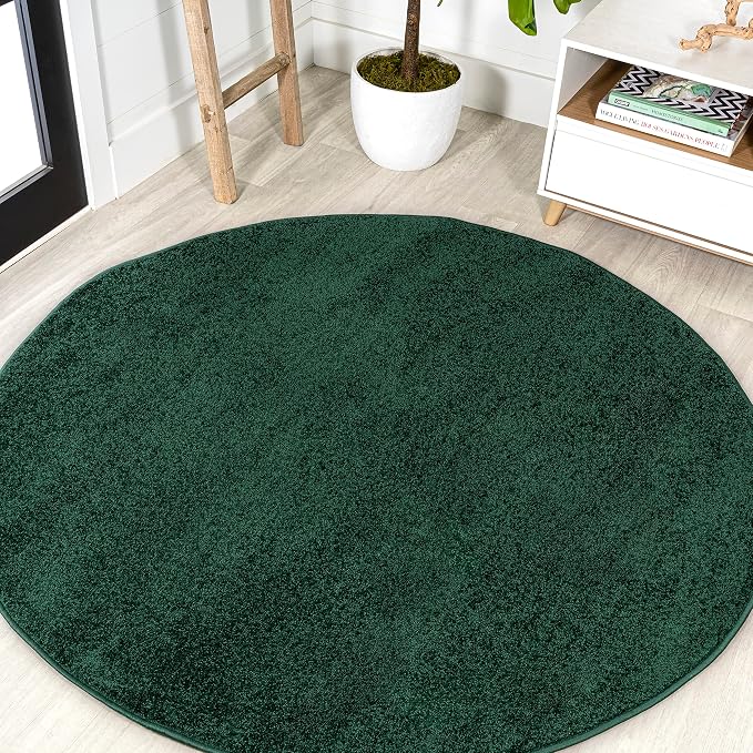 JONATHAN Y Haze Solid Low-Pile Emerald 6' Round Indoor Area Rug, Coastal,Bohemian,Minimalist,Classic, Easy-Cleaning for Living Room,Bedroom,Kitchen,Pet Friendly,Non-Shedding (SEU100L-6R)