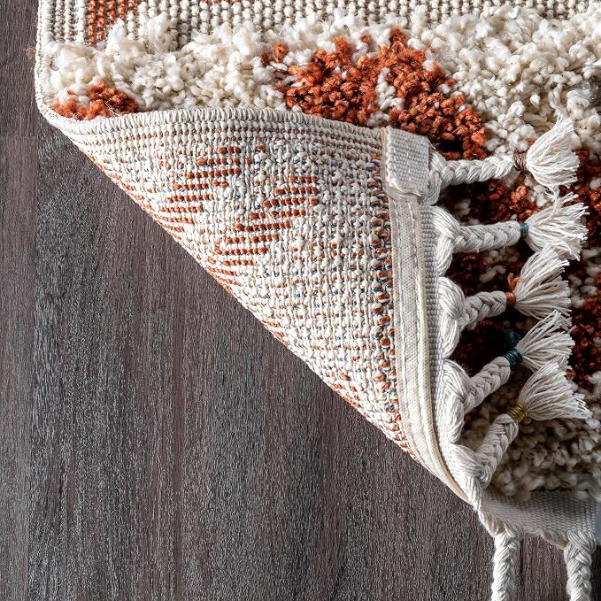 nuLOOM Zuri Shaggy Banded Tribal Area Rug, 5'3" x 7'3", Rust