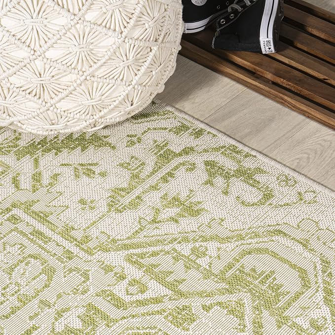 JONATHAN Y Boho Medallion Indoor Outdoor Square Area Rug 5X5 Cream/Green, Estrella Textured Weave for Backyard, Patio, Porch, Easy-Cleaning, High Traffic, Pet-Friendly, Non-Shedding (SMB105E-5SQ)