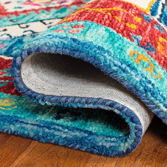 SAFAVIEH Aspen Collection Area Rug - 7' Square, Blue & Rust, Handmade Boho Tribal Wool, Ideal for High Traffic Areas in Living Room, Bedroom (APN525M)