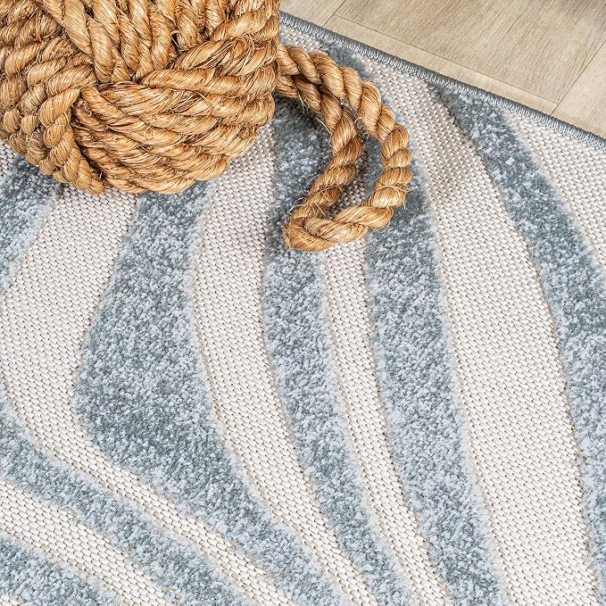 JONATHAN Y Maribo High-Low Abstract Striped Light Blue/Ivory 5' Round Indoor/Outdoor Area Rug, Pet Friendly, Non-Shedding, Stain Resistant, Easy-Cleaning for Backyard, Patio, Porch (SCN103C-5R)