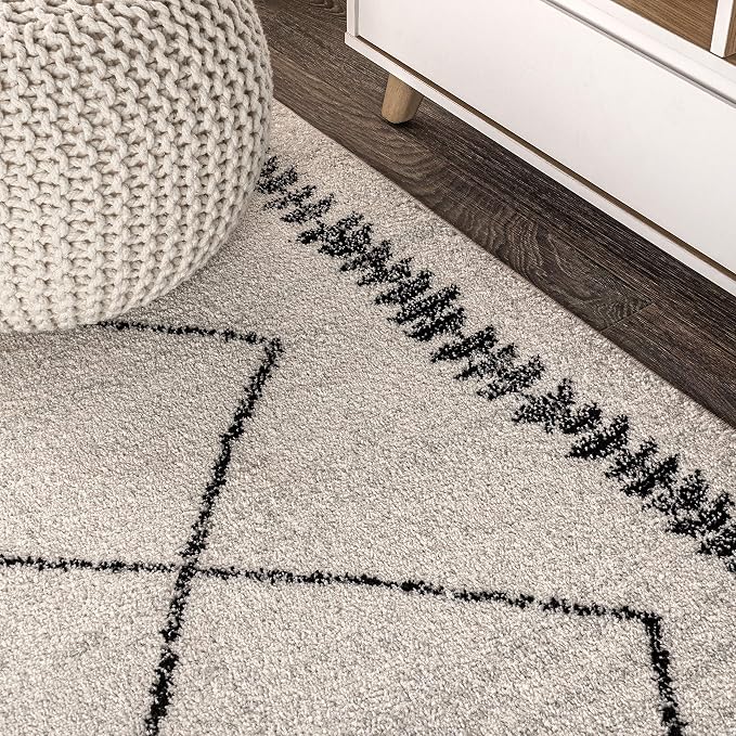 JONATHAN Y Zaina Moroccan Beni Souk Cream/Black Indoor Area Rug, 3x5, Contemporary, Modern, Easy-Cleaning for Living Room, Bedroom, Kitchen, Pet Friendly, Non-Shedding (MOH203A-3)