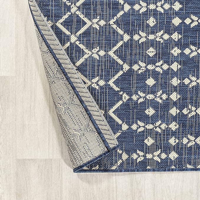 JONATHAN Y Moroccan Geometric Indoor Outdoor Square Area Rug 6X6 Navy/Beige, Ourika Textured Weave for Backyard, Patio, Porch, Easy-Cleaning, High Traffic, Pet-Friendly, Non-Shedding (SMB108K-6SQ)