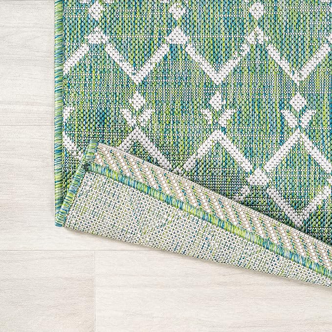 JONATHAN Y Moroccan Geometric Indoor Outdoor Square Area Rug 5X5 Green/Cream, Ourika Textured Weave for Backyard, Patio, Porch, Easy-Cleaning, High Traffic, Pet-Friendly, Non-Shedding (SMB108L-5SQ)