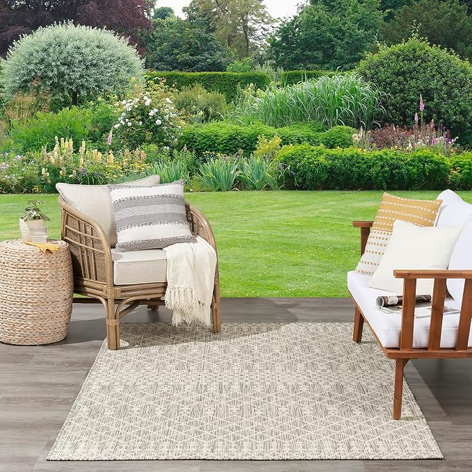 Nourison Home Positano Light Grey 5' x 7' Area Rug - Easy Clean, Non Shedding, Bed Room, Living Room, Dining Room, Kitchen (5' x 7')