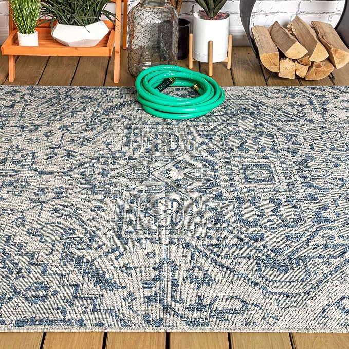 JONATHAN Y Boho Medallion Indoor Outdoor Area Rug 3X5 Navy/Gray, Estrella Textured Weave for Backyard, Patio, Porch, Easy-Cleaning, High Traffic, Pet-Friendly, Non-Shedding (SMB105B-3)