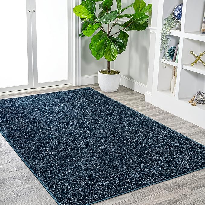 JONATHAN Y Haze Solid Low-Pile Navy Indoor Area Rug 4x6, Coastal,Bohemian,Minimalist,Classic, Easy-Cleaning for Living Room,Bedroom,Kitchen,Pet Friendly,Non-Shedding (SEU100C-4)