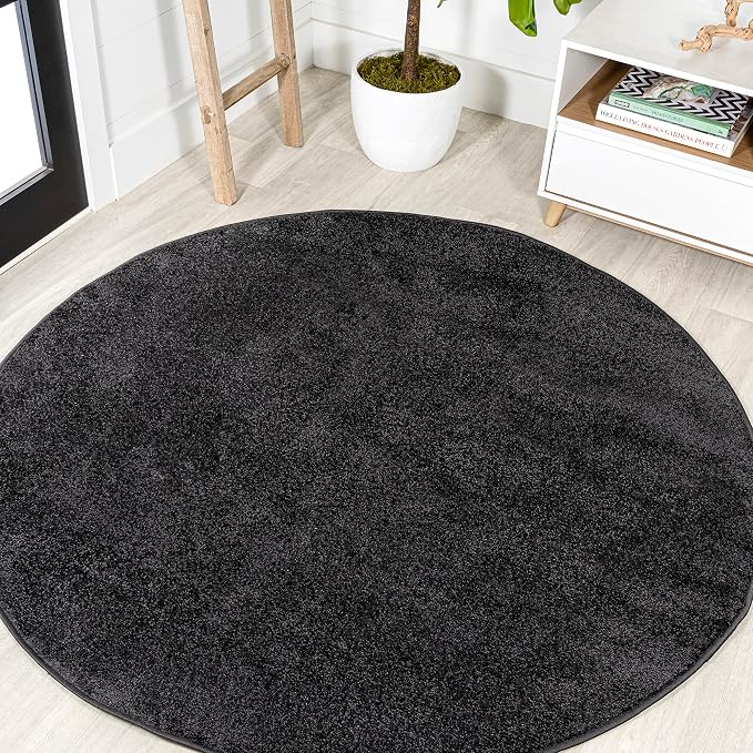 JONATHAN Y Haze Solid Low-Pile Black 8' Round Indoor Area Rug, Coastal,Bohemian,Minimalist,Classic, Easy-Cleaning for Living Room,Bedroom,Kitchen,Pet Friendly,Non-Shedding (SEU100I-8R)
