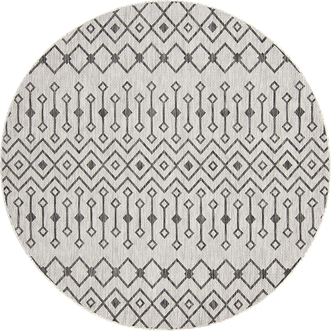 Unique Loom Outdoor Trellis Collection Area Rug - Tribal Trellis (7' 10" Round, Gray/ Black)