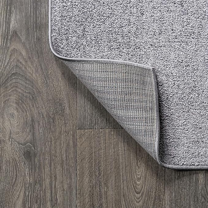 JONATHAN Y Haze Solid Low-Pile Gray Indoor Area Rug 8x10, Coastal,Bohemian,Minimalist,Classic, Easy-Cleaning for Living Room,Bedroom,Kitchen,Pet Friendly,Non-Shedding (SEU100A-8)