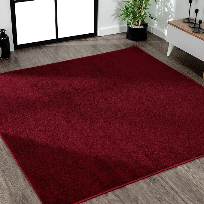 JONATHAN Y Haze Solid Low-Pile Dark Red 5x5 Square Indoor Area Rug, Coastal,Bohemian,Minimalist,Classic, Easy-Cleaning for Living Room,Bedroom,Kitchen,Pet Friendly,Non-Shedding (SEU100Q-5SQ)