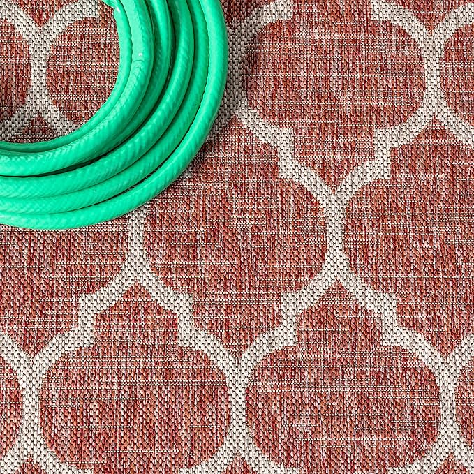 JONATHAN Y Moroccan Trellis Indoor Outdoor Round Area Rug 4 Ft Red/Beige, Trebol Textured Weave for Backyard, Patio, Porch, Easy-Cleaning, High Traffic, Pet-Friendly, Non-Shedding (SMB109C-4R)