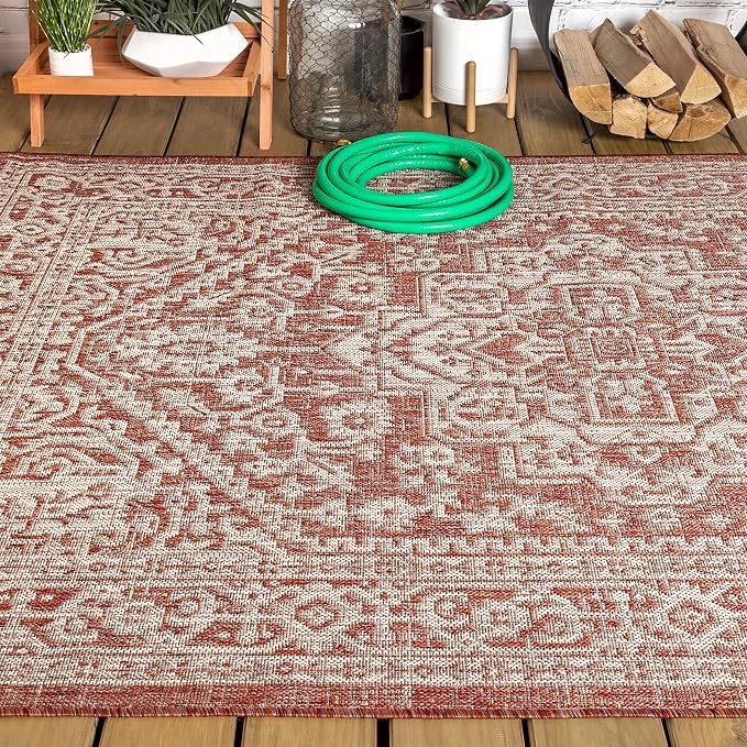 JONATHAN Y Medallion Weave Indoor Outdoor Area Rug 3X5 Red/Taupe, Sinjuri Textured for Backyard, Patio, Porch, Easy-Cleaning, High Traffic, Pet-Friendly, Non-Shedding (SMB101A-3)